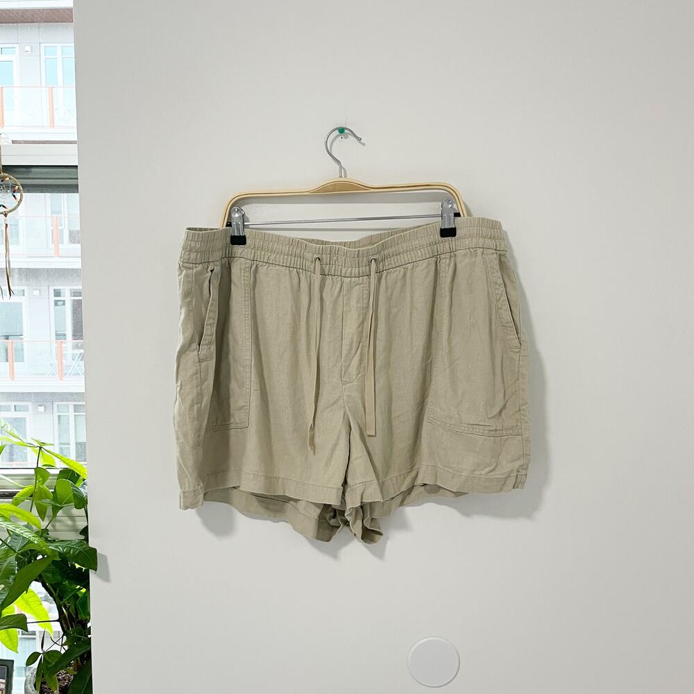 Gap Beige Linen Shorts Size XXL